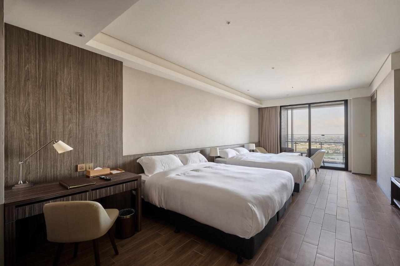 Cuncyue Hot Spring Resort Luodong Bagian luar foto Deluxe Room