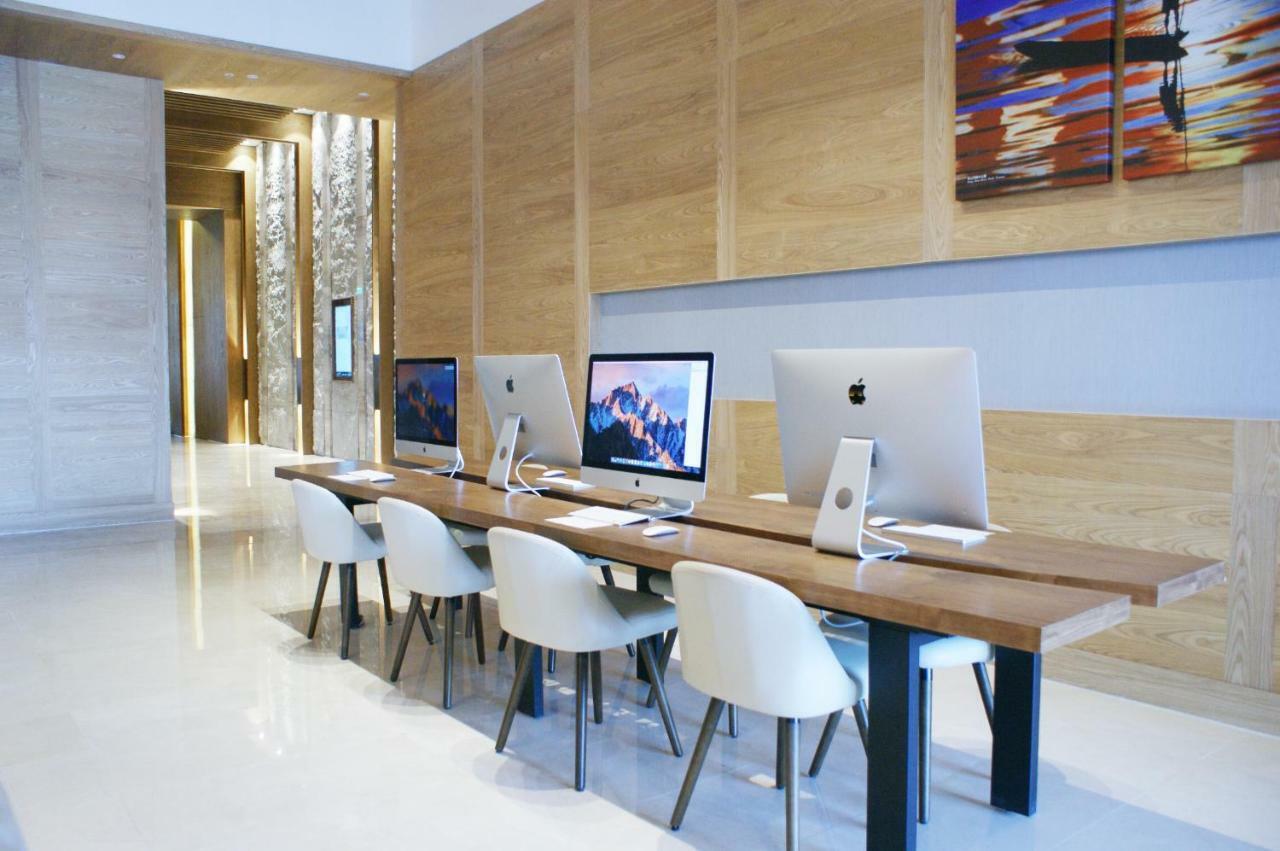 Cuncyue Hot Spring Resort Luodong Bagian luar foto Computer Lab